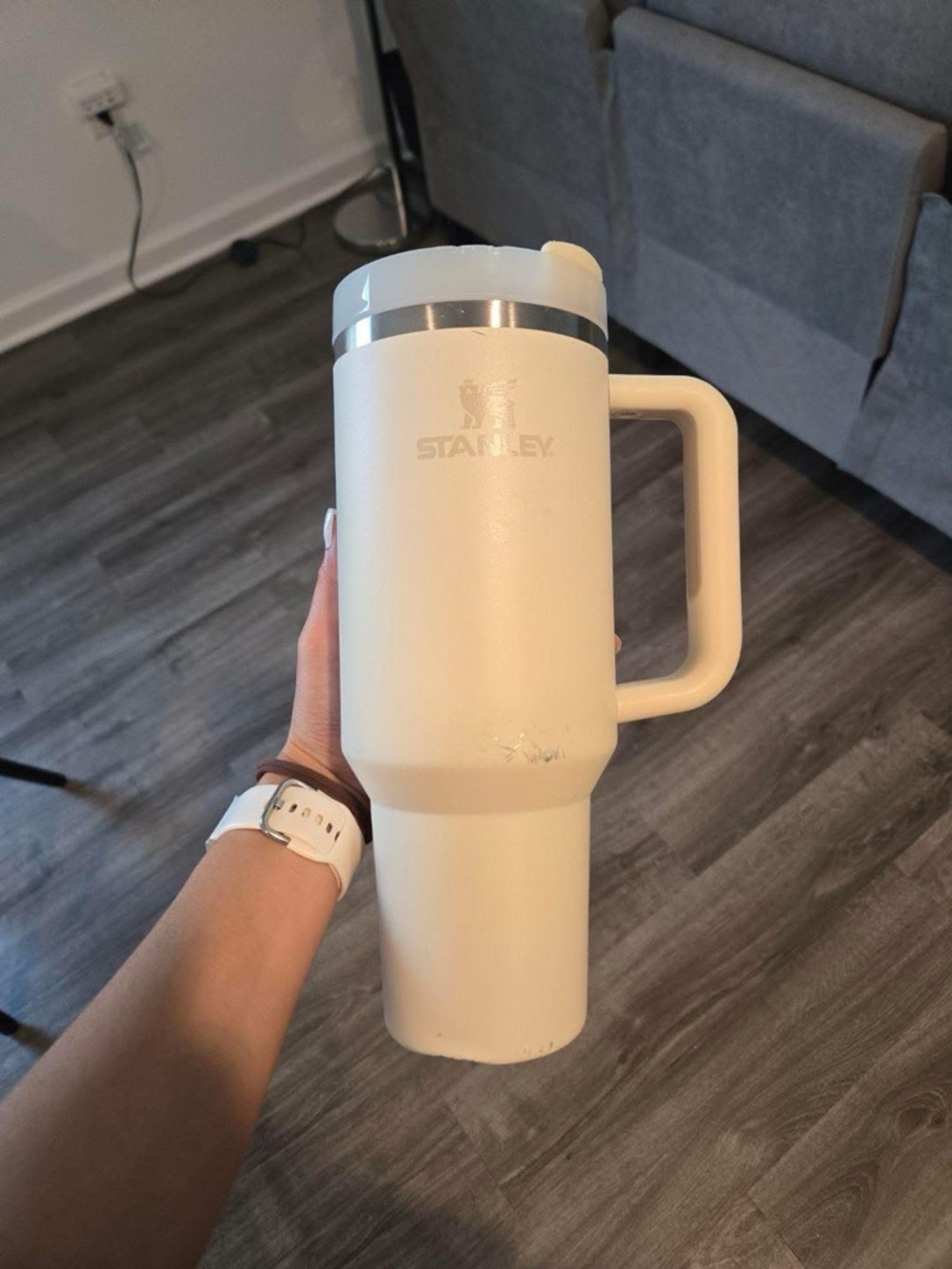 USED - Stanley 40oz Traveler